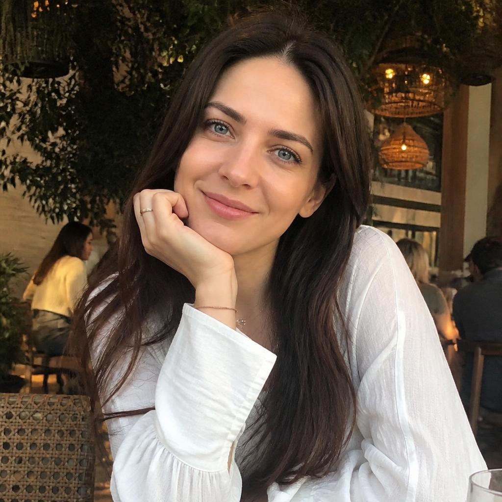 Alina Ellison